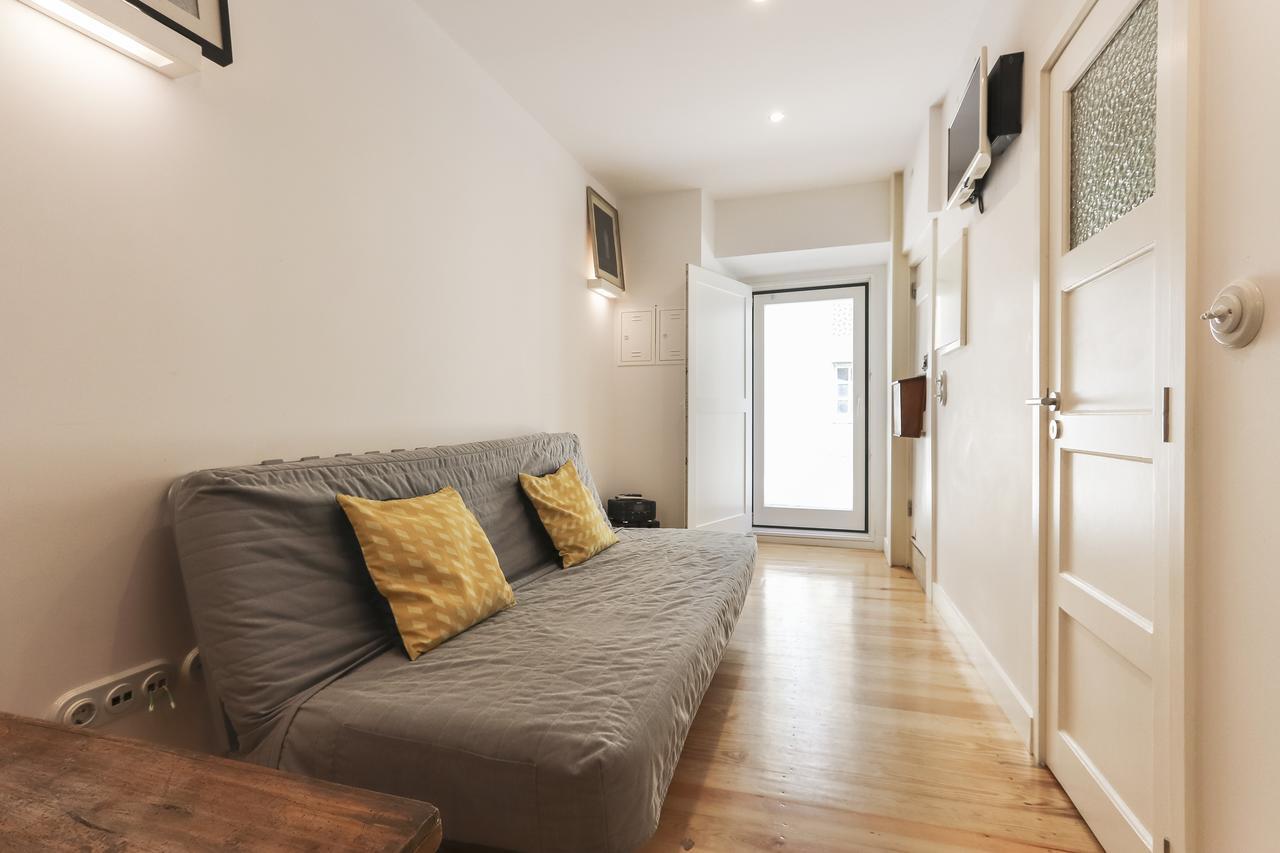 Апартаменты Bairro Alto Duplex By Homing Лиссабон Экстерьер фото